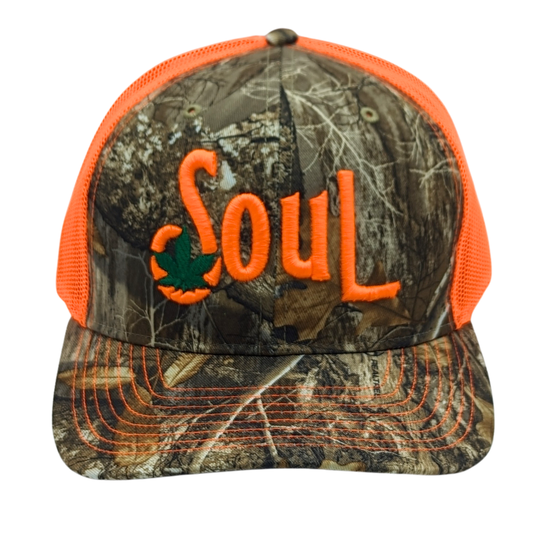 Camo SouL Trucker